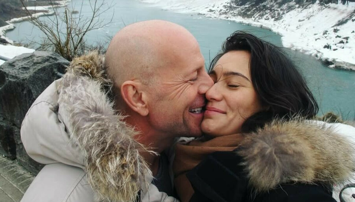 Kona Emma Heming Willis åpner opp om ekteskapets utfordringer.
