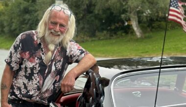 Edgar (71) vekker oppsikt: Penis-stunt ble for drøyt