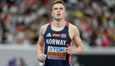 Karsten Warholm kontrollert til semifinale i friidretts-VM