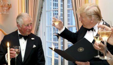 Besøker Charles: - Han elsker det