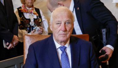 Kong Harald dukket opp på jubileum