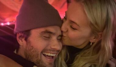 Kelsea Ballerini ber om ro etter brudd med Chase Stokes