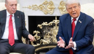 - Bør stoppe krigen