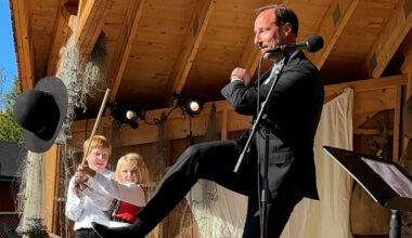 Kronprins Haakon, kong Frederik og kong Carl Gustaf viser frem danseferdighetene sine