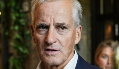 Støre flytter i påsken