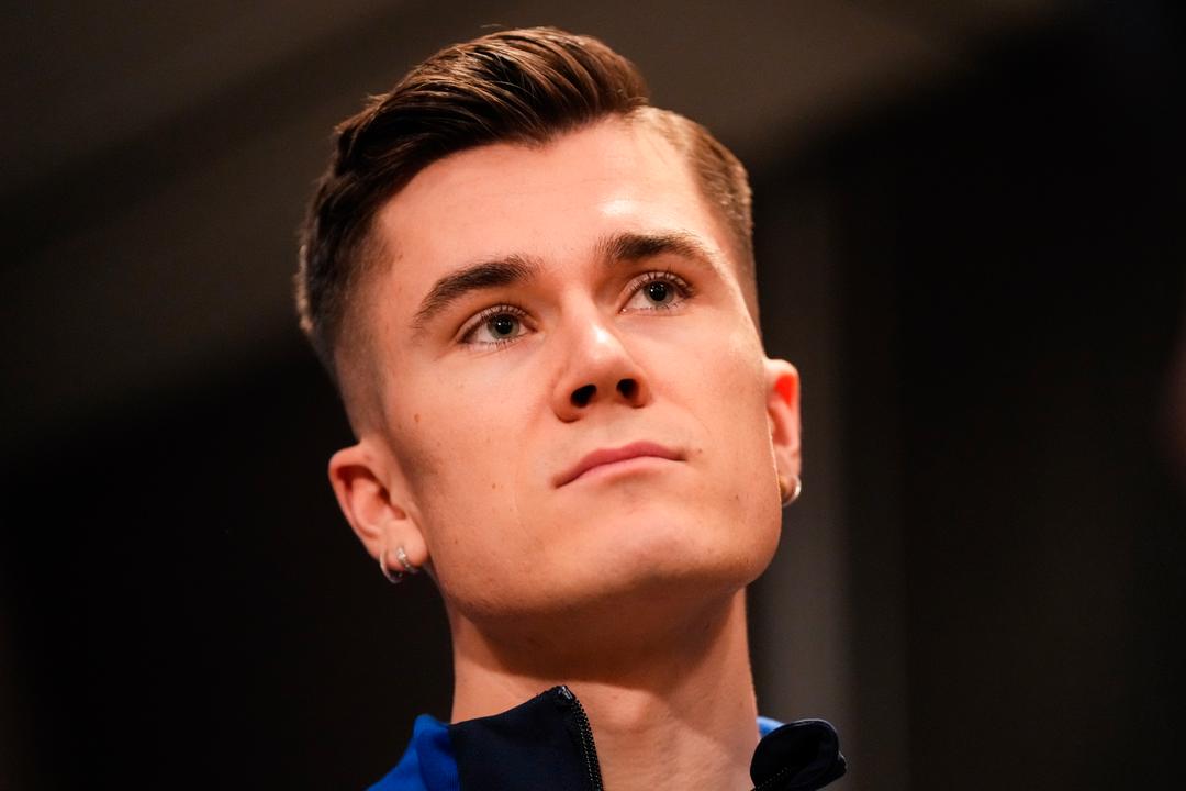 Jakob Ingebrigtsen om skaden før VM: – Kjemper mot klokken