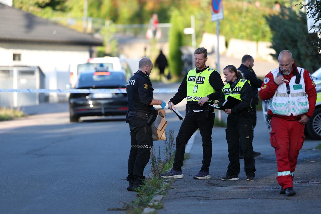 Funn av skadet person i Oslo – jobbes med livreddende førstehjelp