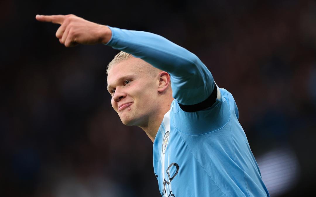 Erling Braut Haaland scoret to mål mot Manchester United – City vant 3–0