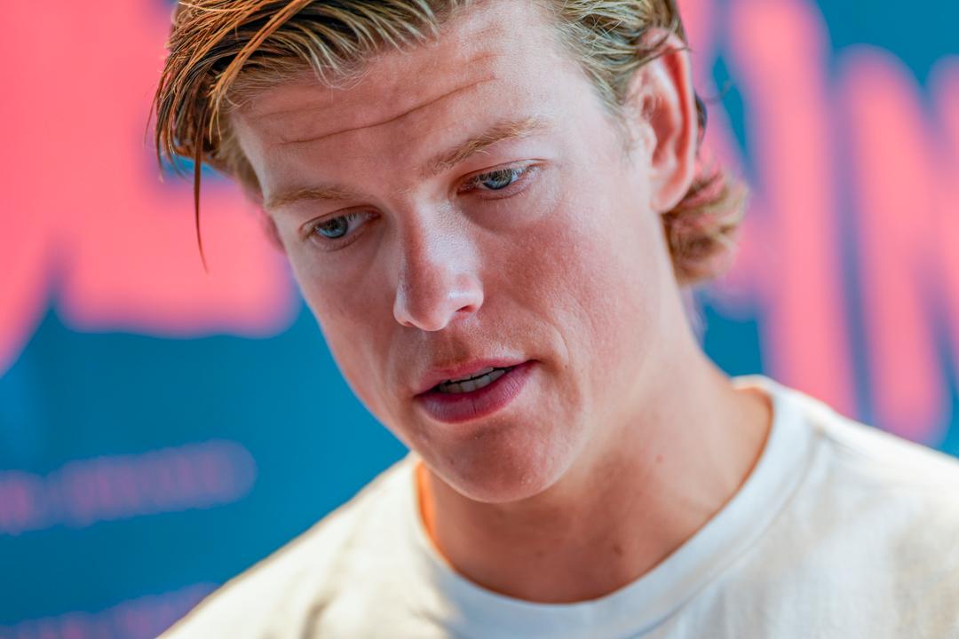 Johannes Høsflot Klæbo på sykehus i USA – hånden så ut som ballong