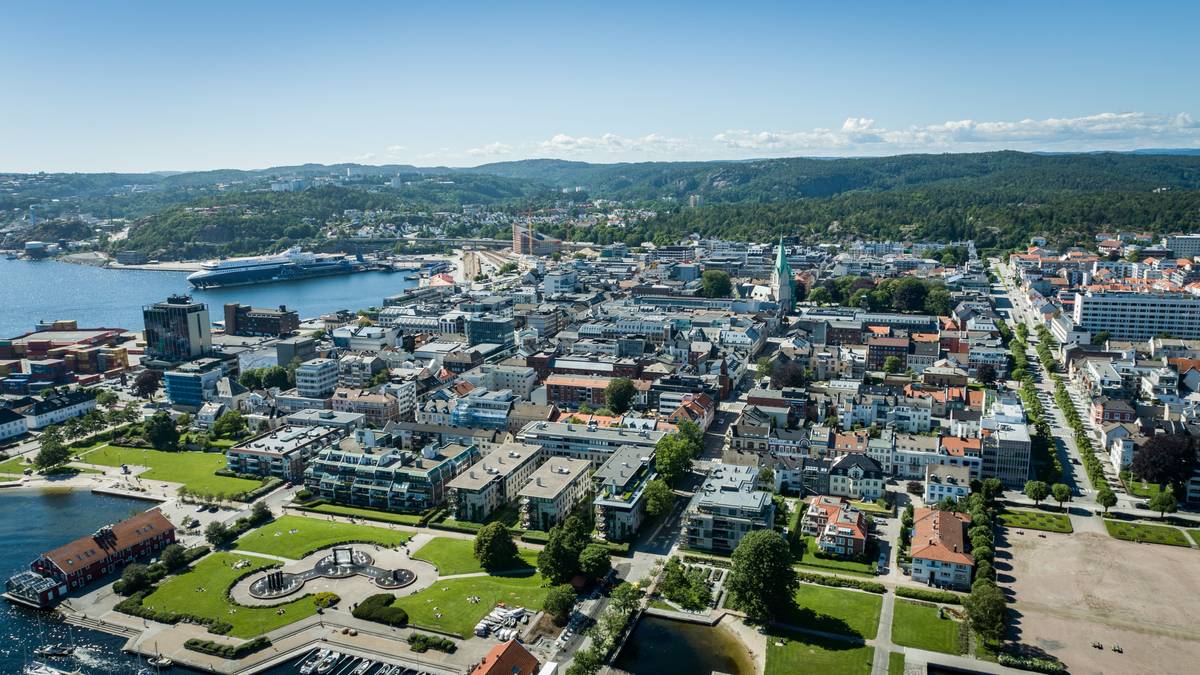 Oversiktsbilde tatt med drone over Kristiansand
