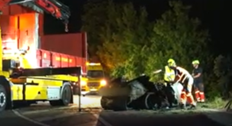 Far og to barn døde – nå overveier Tesla endringer