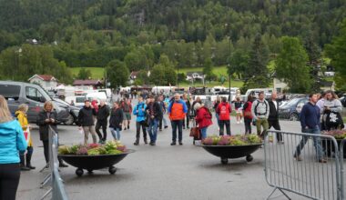 Seljord, Dyrskun | Stor trafikk inn til Dyrsku'n: – Dette blir heilt knall