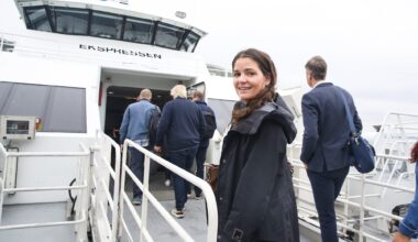 Vollen, Vollenbåten | Anne Karis (32) pendlertriks: Kjører mot køen