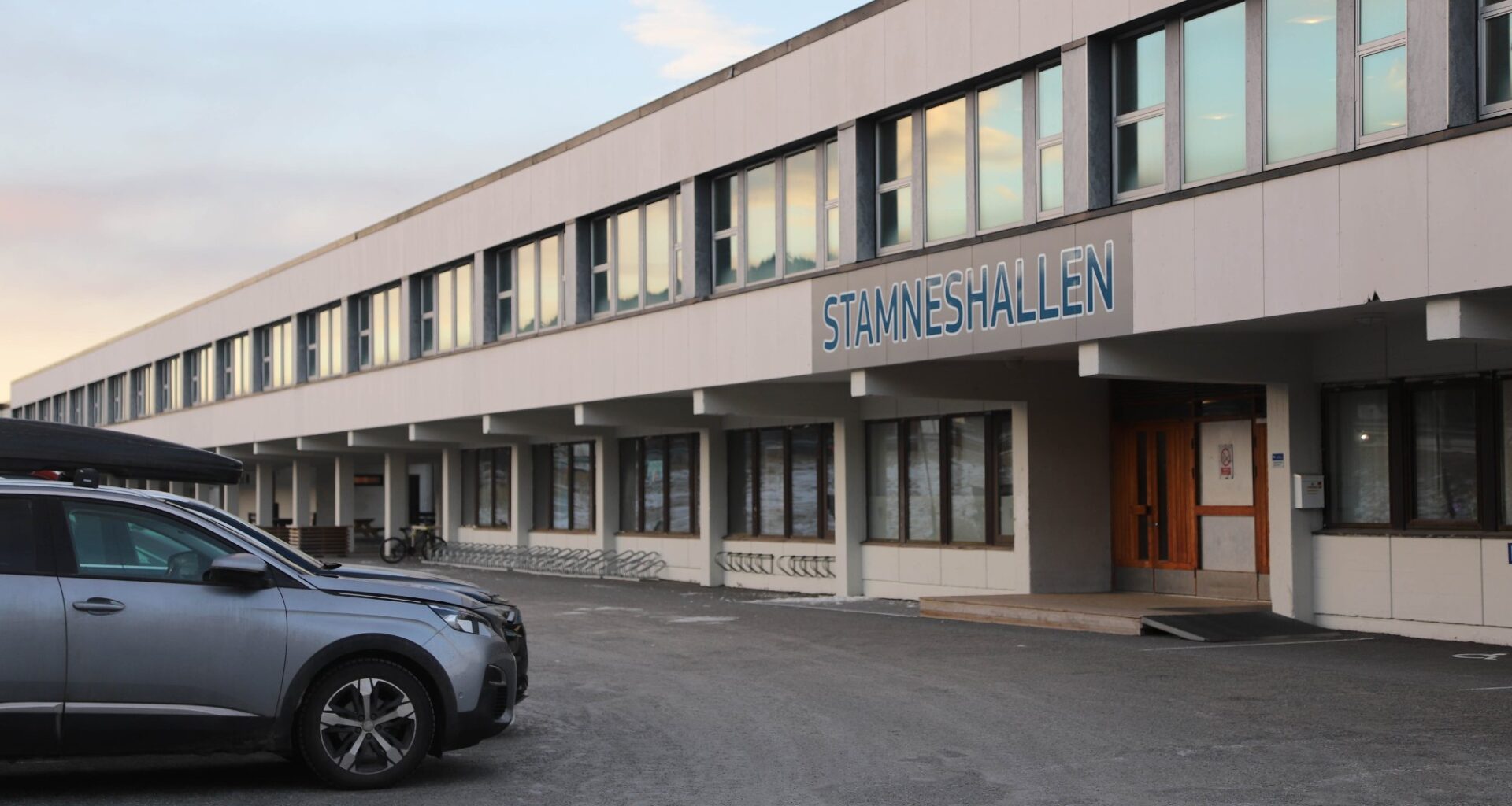 Sandnessjøen, Sport | Stenger hallen med umiddelbar virkning: – Såpass alvorlig at det ikke er forenelig med aktivitet i hallen