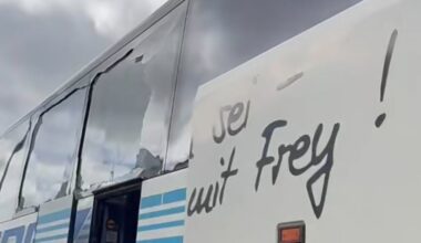 Sport, Håndballjentene | Drama: Håndballjentenes buss i ulykke