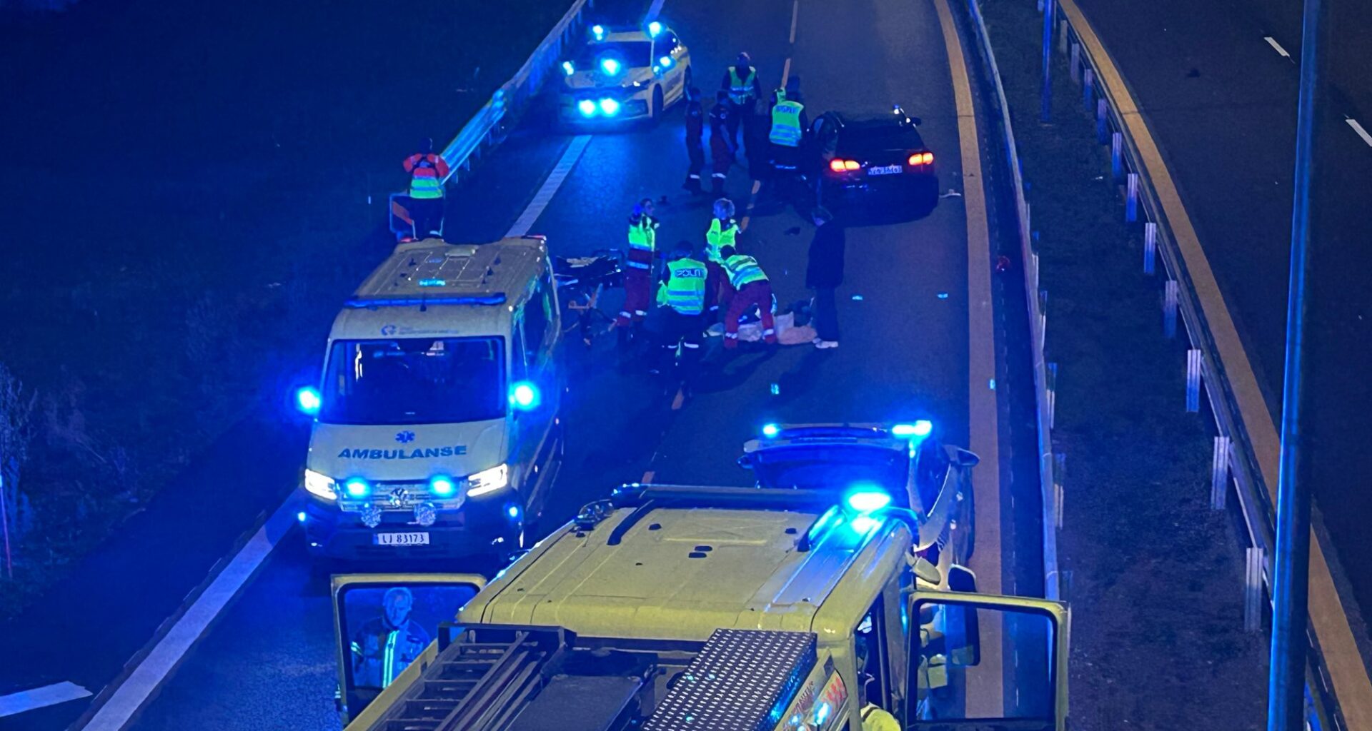 Ulykker og hendelser, E16 | Mc-fører alvorlig skadet etter ulykke på E16