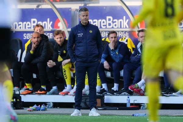 Skien 20250925. 
Bodø/Glimts trener Kjetil Knutsen under NM-kampen i fotball mellom Odd og Bodø/Glimt på Skagerak arena.
Foto: Trond R. Teigen / NTB