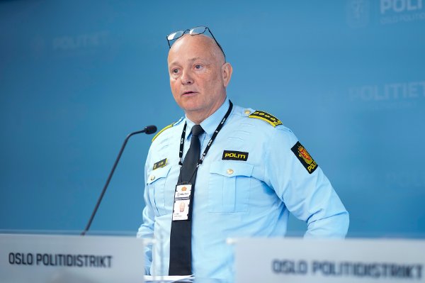 Oslo 20240429. 
Stasjonssjef John Roger Lund under presseorienteringen om den målrettede innsatsen i prioriterte områder.
Foto: Cornelius Poppe / NTB