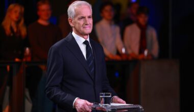 Statsminister, Valg 2025 | Støre foretrekkes av halvparten i ny statsministermåling