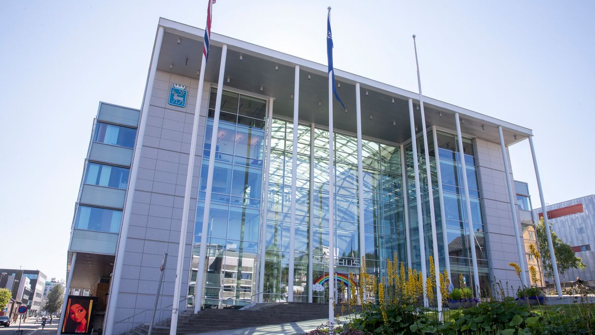 Tromsø kommune ba Chat GPT om å late som den var prosjektleder og legge fram forslag til ny skolestruktur i kommunen.