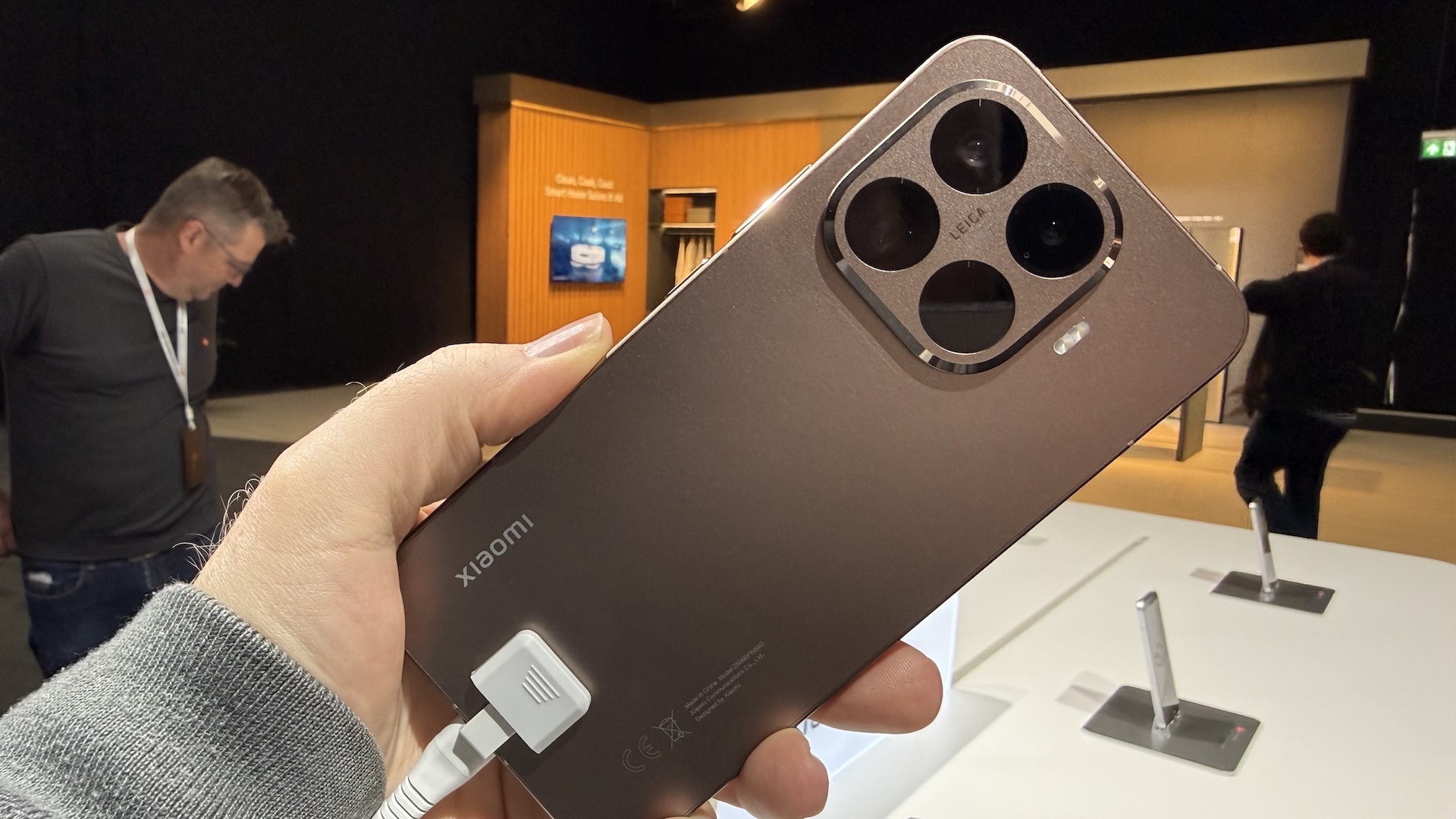 Xiaomi lanserer 15T-serien med Leica-kamera og offline-kommunikasjon 3