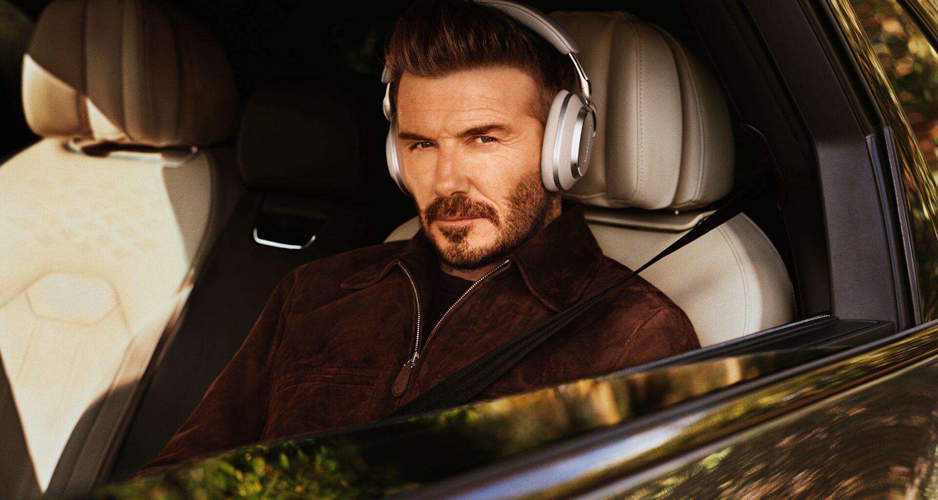 Bowers & Wilkins Px8 S2