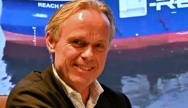 (+) Skal levere ubemanna fartøy - smp.no