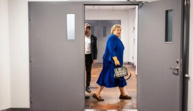 Erna Solberg må gå av som Høyre-leder