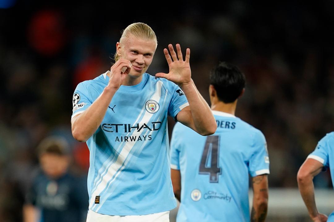 Erling Braut Haaland med ny milepæl i Champions League – Manchester City med drømmestart med 2–0-seier over Napoli