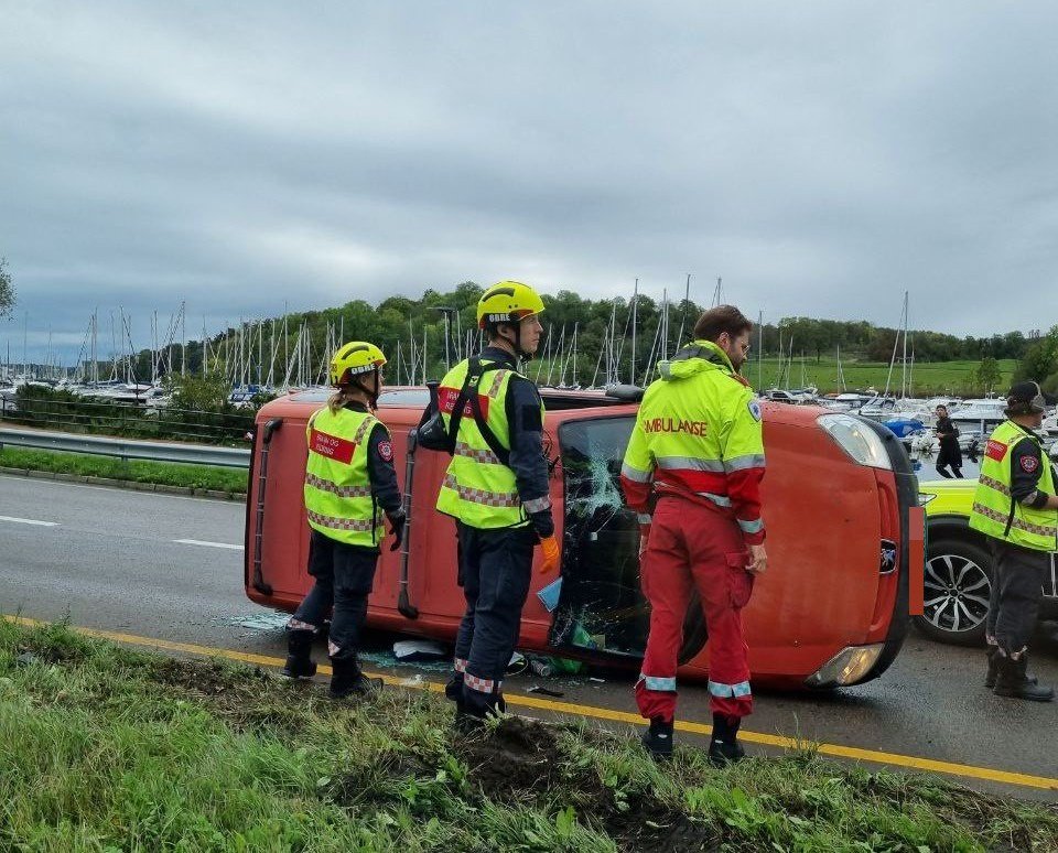 Tredje trafikkulykke i dag ved Bygdøylokket: Bil har veltet