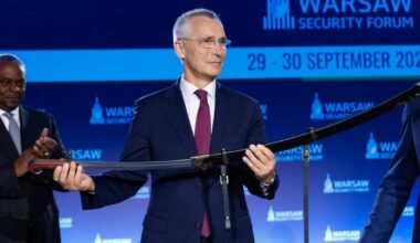 Nå er Jens Stoltenberg ridder: