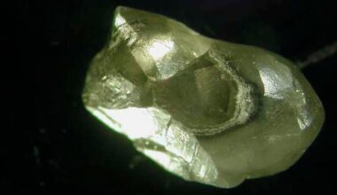 Oppdagelse avslører umulig kjemi 470 km under jordens overflate