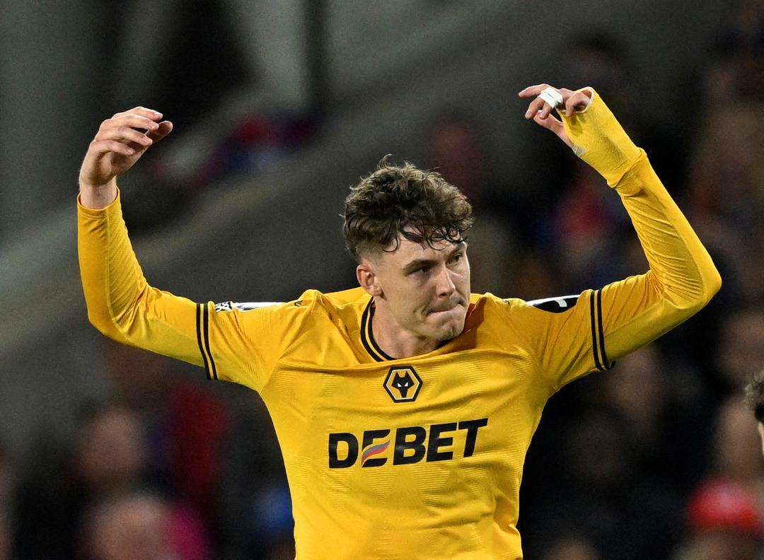Jørgen Strand Larsen signerer ny kontrakt med Wolverhampton