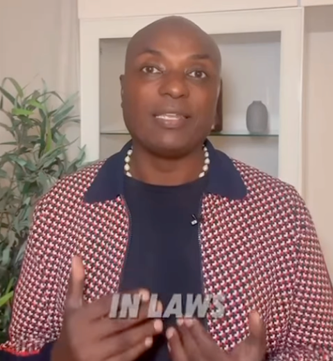Shaman Durek i ny video: Forsvarer seg mot kritikk