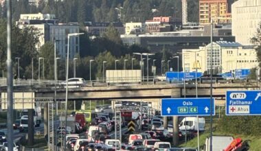 Trafikk, Trafikkulykke | Trafikkulykke: – Så å si full stans