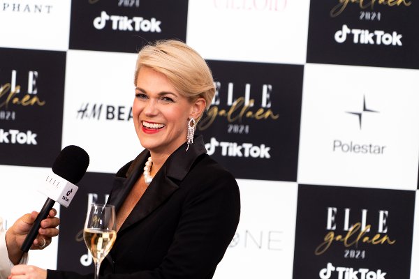 Oslo 20241105. 
Sigrid Bonde Tusvis ankommer på rød løper til ELLE-Gallaen 2024 på Theatercafeen i Oslo.
Foto: Thomas Fure / NTB