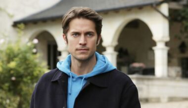 lucas bravo emily in paris netflix sesong 5