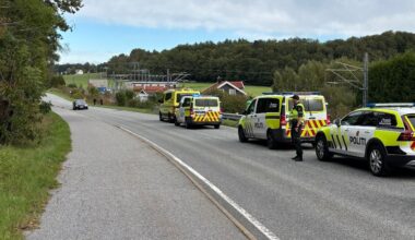 Signalfeil, Vestfoldbanen | Full stans i togtrafikken etter påkjørsel - Tønsbergs Blad