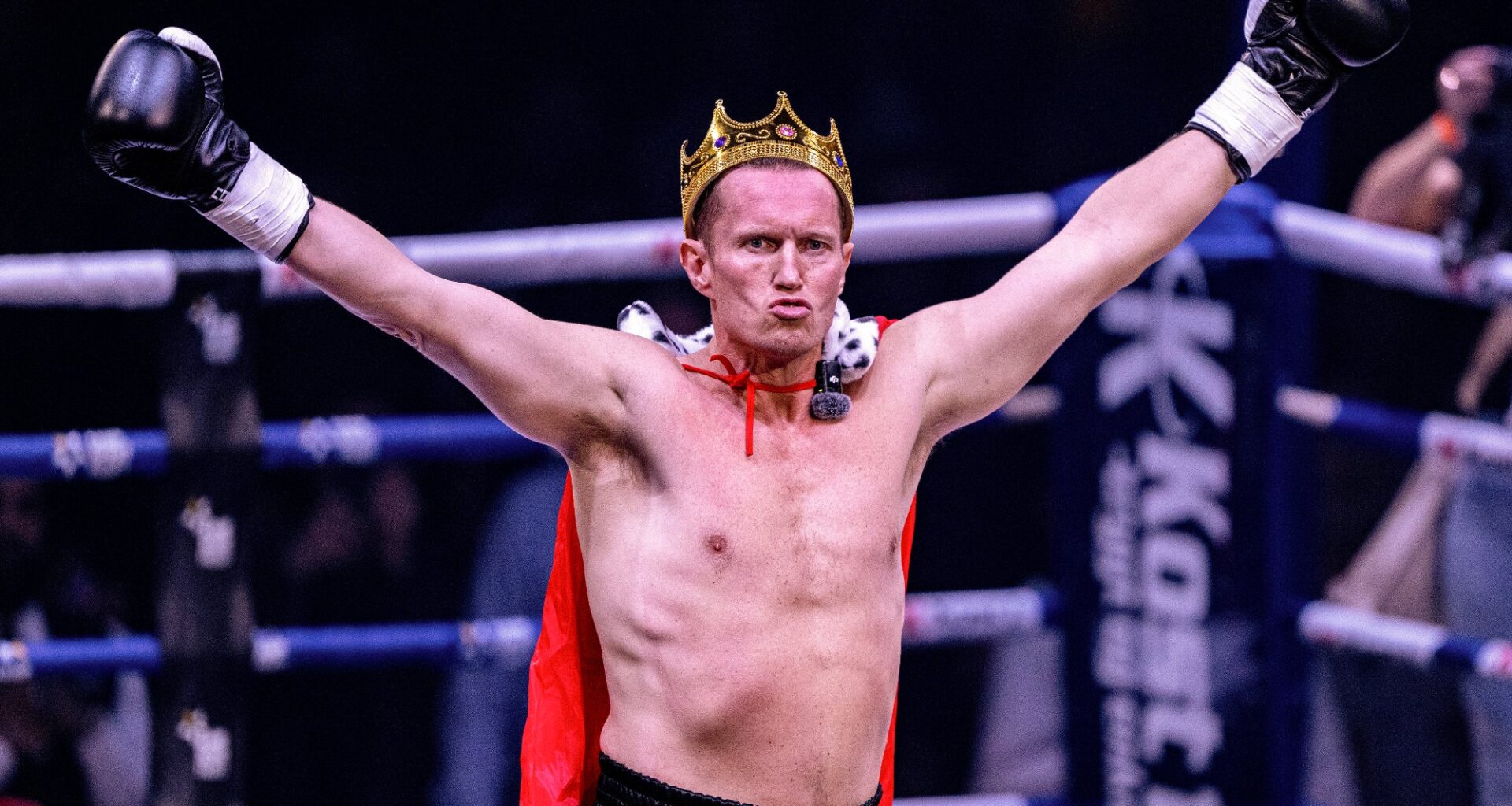 Sport, Tim-Robin Lihaug | Frank Løke vil bokse mot Sotra-stril Tim-Robin Lihaug