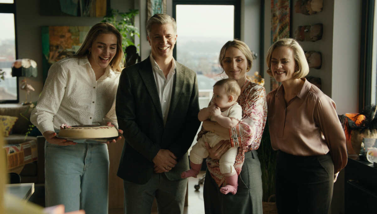 Anmeldelse: Tv-serien Nepobaby på TV2: Middelklassen til unnsetning