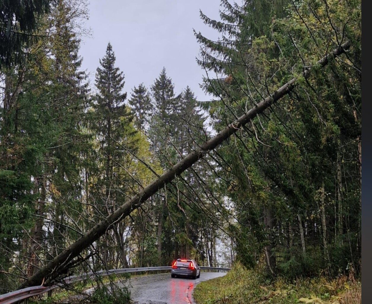 Vær, Uvær | Klar melding etter uværet: – Det er meget farlig!