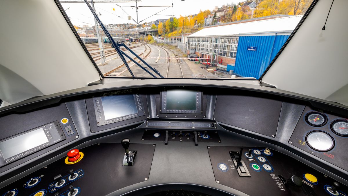 Grenland Rail låner ut et lokomotiv som kan gå på både diesel og el til bruk på rasrammede Nordlandsbanen.