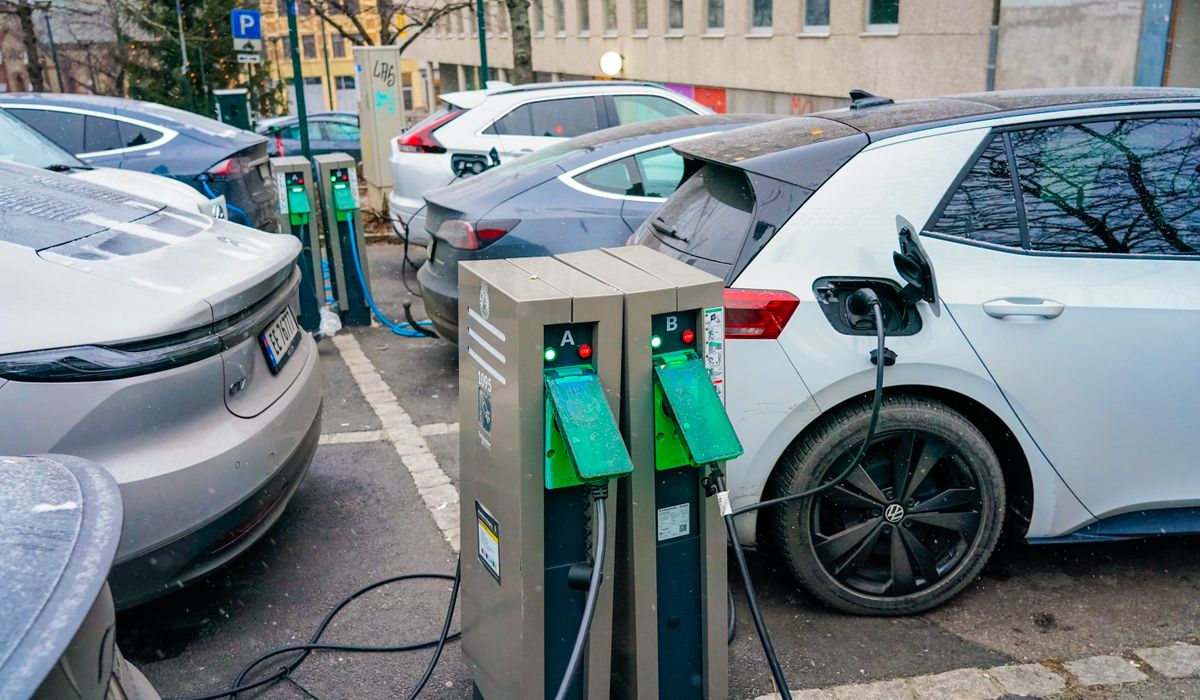 Elbil er alltid bedre enn fossil eksosbil