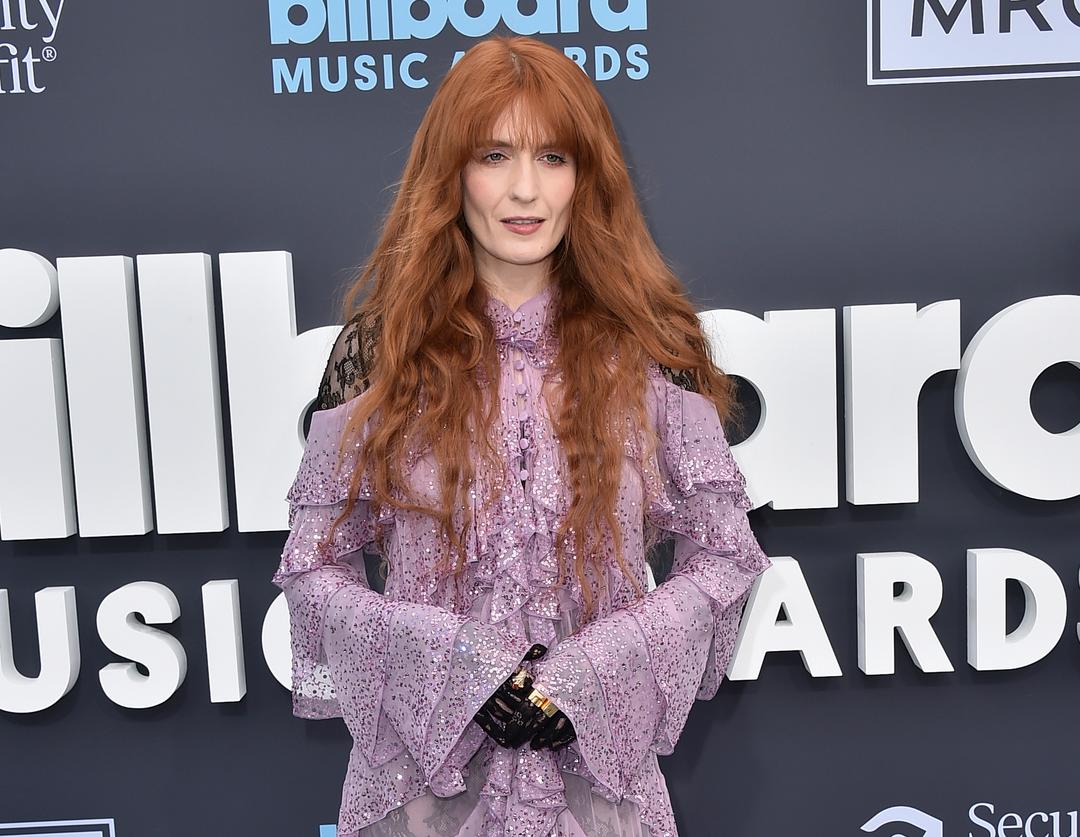 Florence Welch måtte fjerne eggleder etter livstruende graviditet