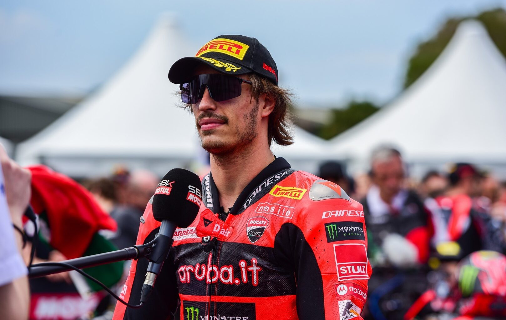 Superbike-topp Nicolò Bulega debuterer i MotoGP for Ducati i stedet for Márquez -