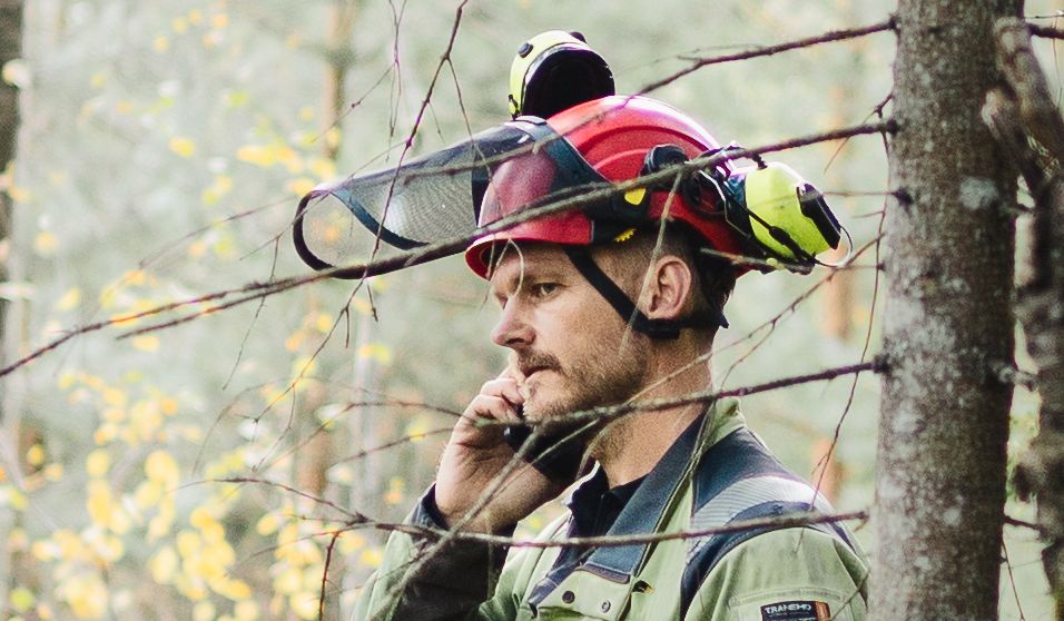 (+) Jobber 16 timer om dagen: – Rekker ikke å se barna - varden.no