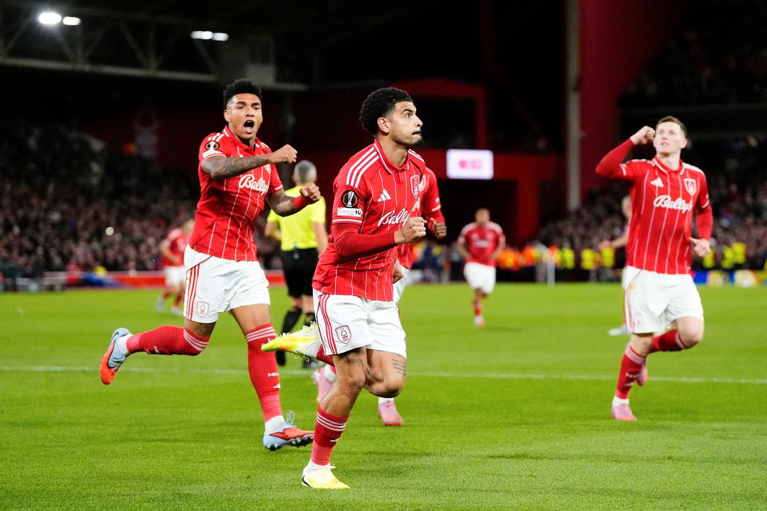 Nottingham Forest vant i første forsøk uten Postecoglou – endte Portos ubeseirede rekke