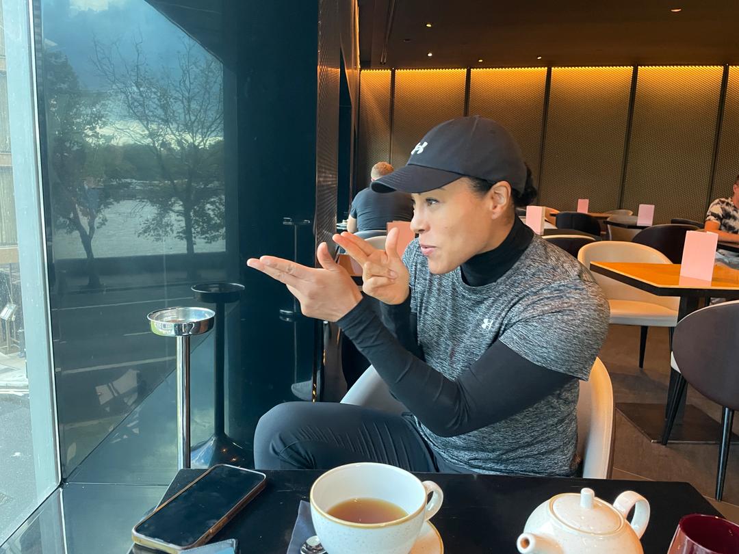 (+) Cecilia Brækhus forteller mer om samboeren og sammenligner avskjeden med kjærstebrudd