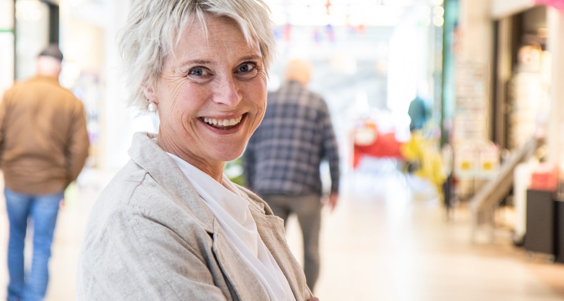 Førde, Næringsliv | Kven er best på service i Førde? Det kan du vere med å bestemme