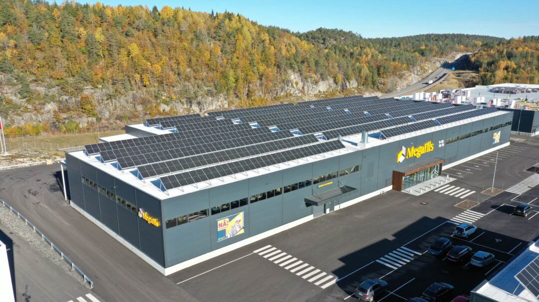 Lokale nyheter, Vest-Bamble | Strømmen borte hele veien – alle butikkene i parken er stengt